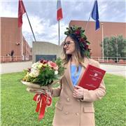 Laureanda magistrale in giurisprudenza. Con la mia preparazione posso darvi la possibilità di apprendere nozioni giuridiche